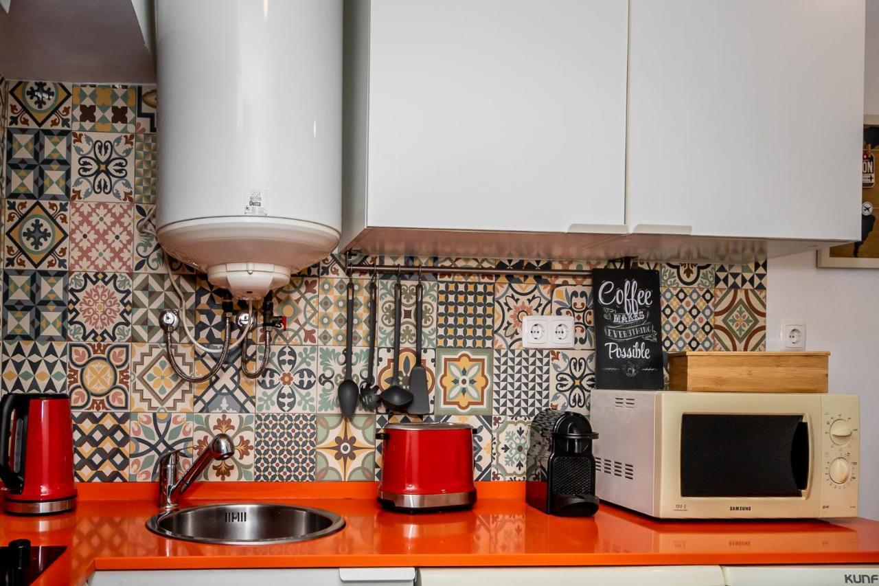 Apartamento 1 Quarto, Com Patio, Em Frente Praia Paço de Arcos Buitenkant foto