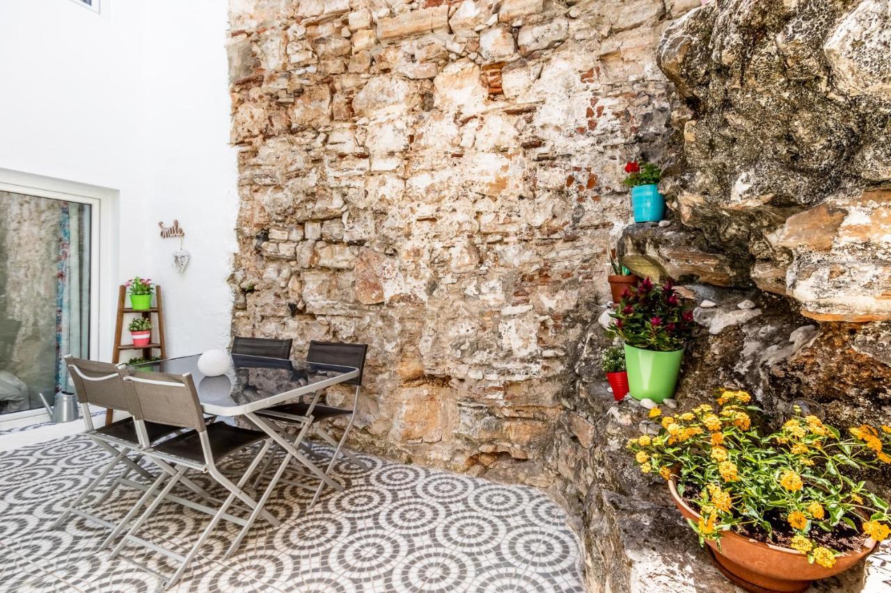 Apartamento 1 Quarto, Com Patio, Em Frente Praia Paço de Arcos Buitenkant foto