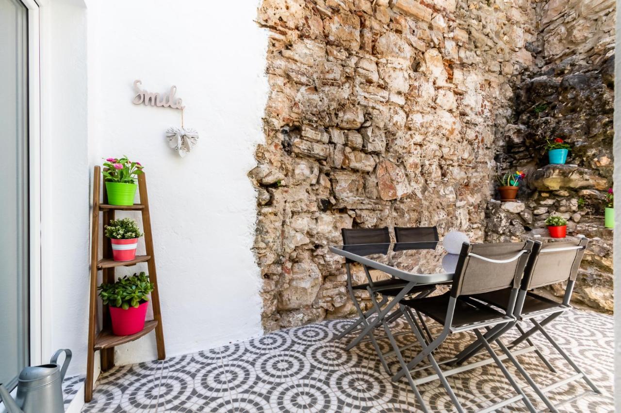 Apartamento 1 Quarto, Com Patio, Em Frente Praia Paço de Arcos Buitenkant foto