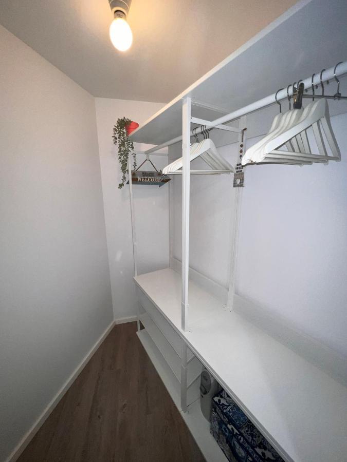 Apartamento 1 Quarto, Com Patio, Em Frente Praia Paço de Arcos Buitenkant foto