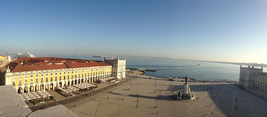 Apartamento 1 Quarto, Com Patio, Em Frente Praia Paço de Arcos Buitenkant foto